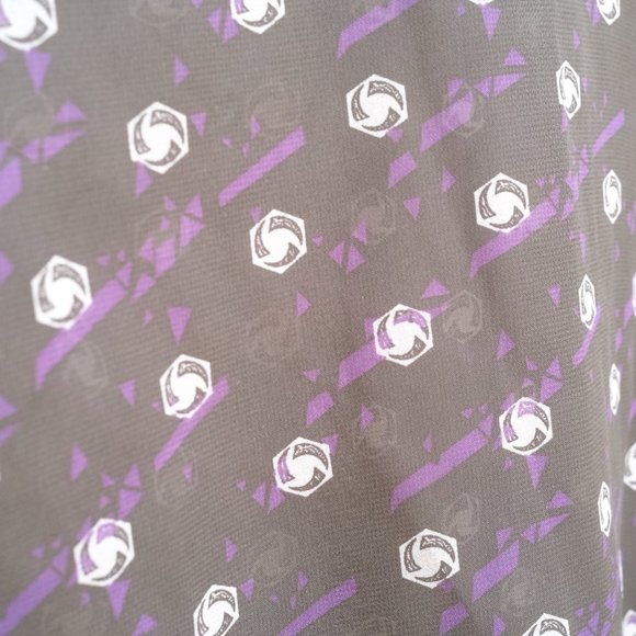 { We Love Fine Shirt } Chiffon Heroes of the Storm Button Down - Picture 3 of 8